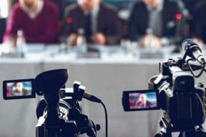 What is a Hybrid Event and how to plan one